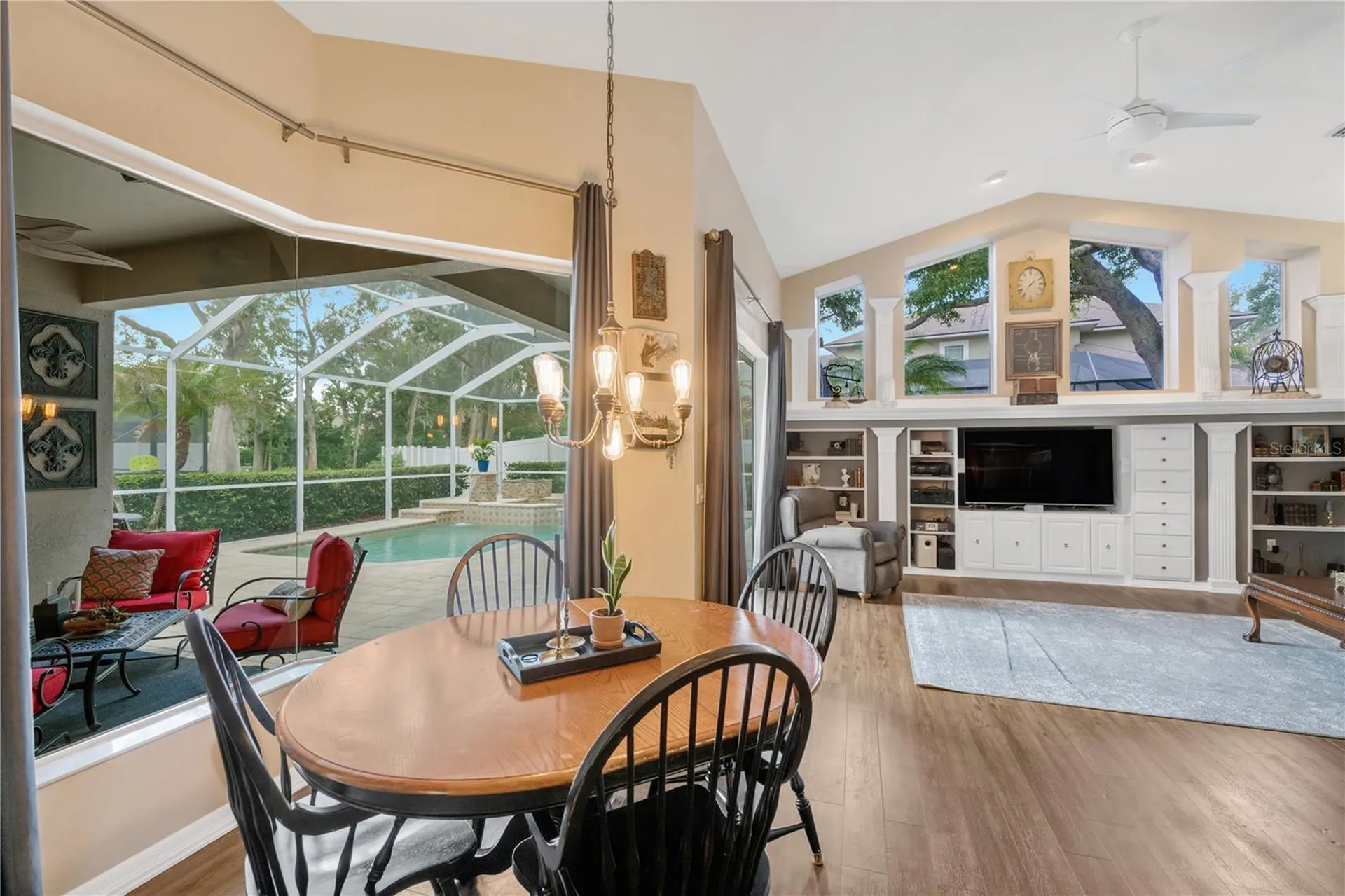 4315 Faircourt Drive Valrico FL 33596