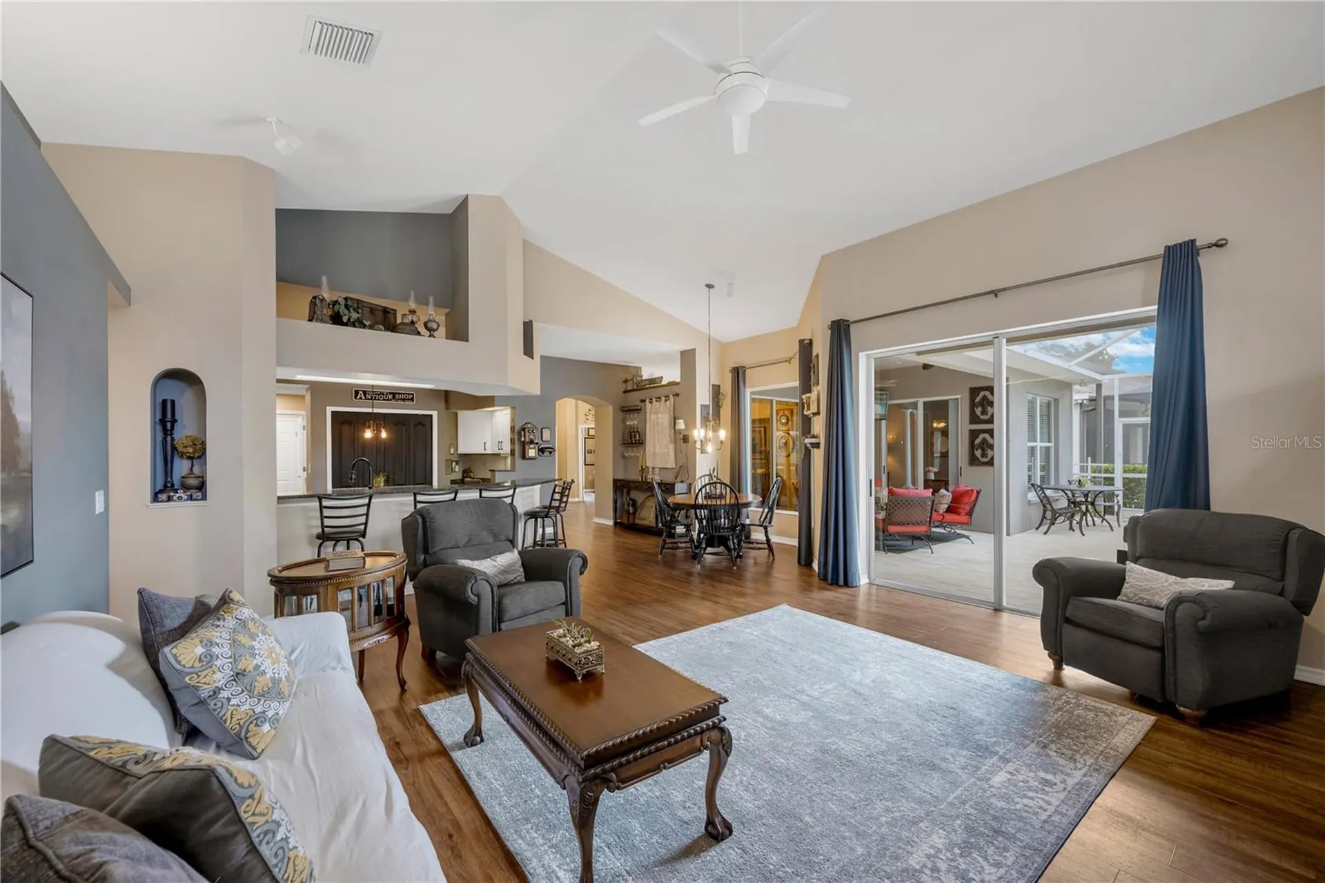 4315 Faircourt Drive Valrico FL 33596