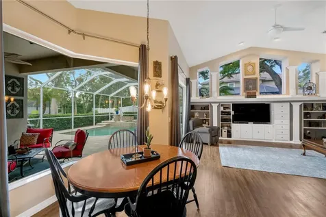4315 Faircourt Drive Valrico FL 33596