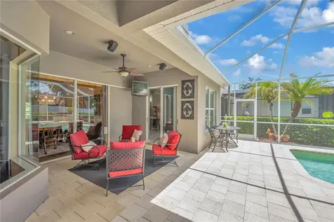 4315 Faircourt Drive Valrico FL 33596