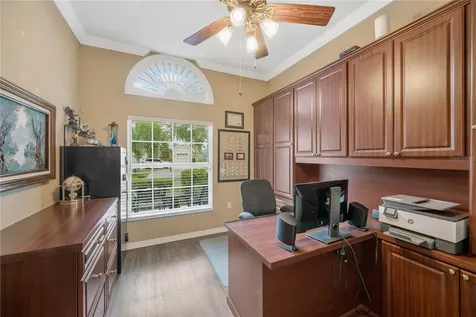 4315 Faircourt Drive Valrico FL 33596