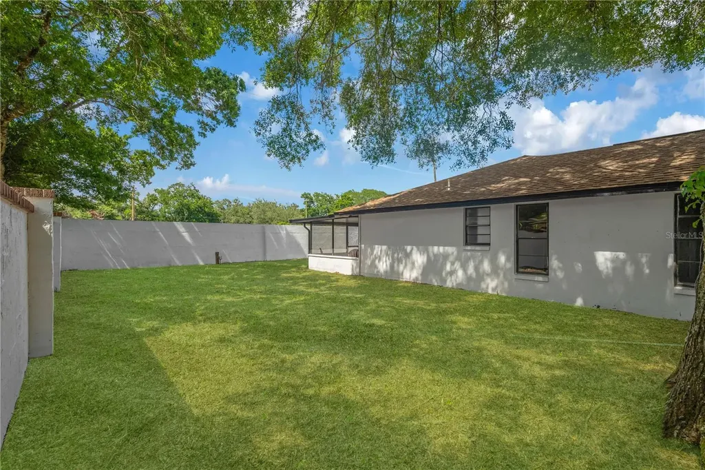 6622 Jennifer Drive Tampa FL 33617