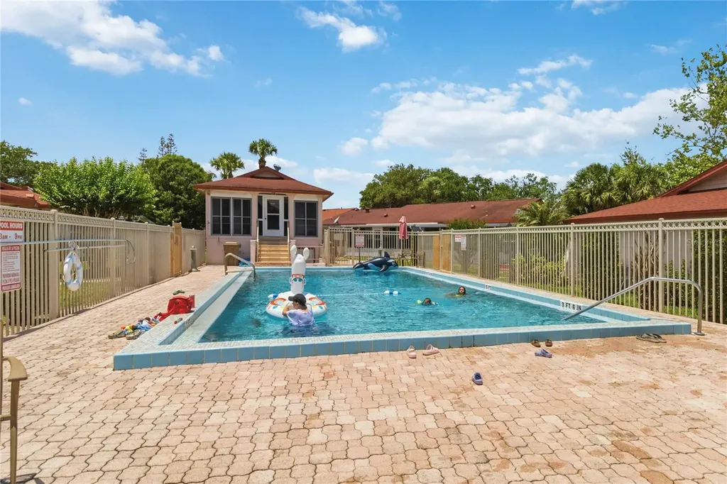74 S Marbrisa Way Kissimmee FL 34743