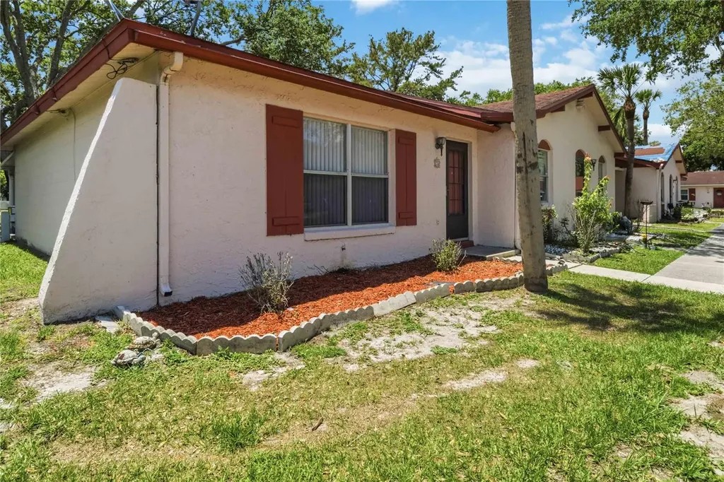 74 S Marbrisa Way Kissimmee FL 34743
