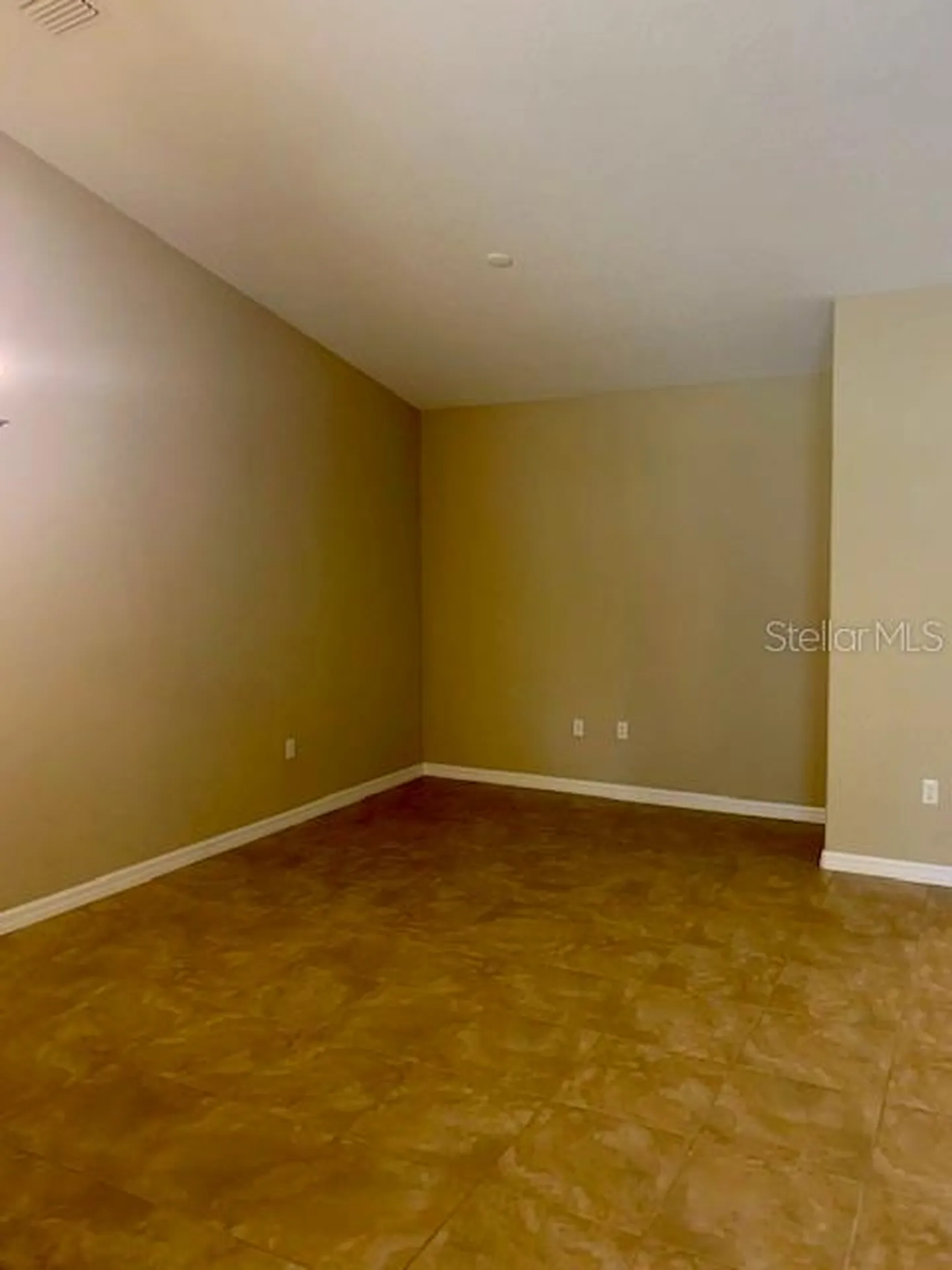21 Farnell Lane Palm Coast FL 32137
