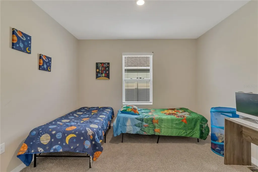 452 Noble Avenue Davenport FL 33837