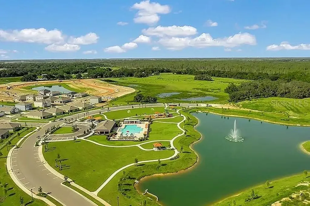 452 Noble Avenue Davenport FL 33837
