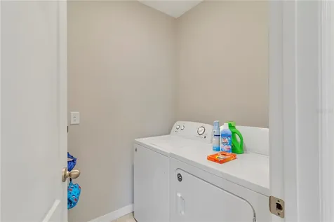 452 Noble Avenue Davenport FL 33837
