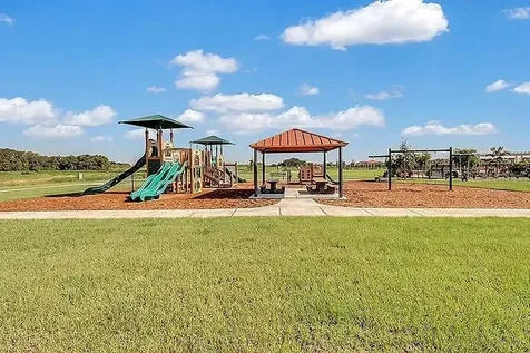 452 Noble Avenue Davenport FL 33837
