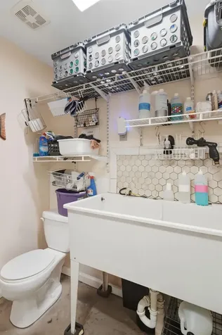 718 E New York Avenue Deland FL 32724