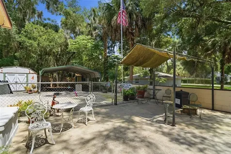 718 E New York Avenue Deland FL 32724