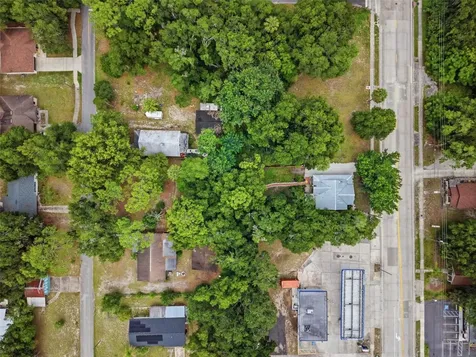 718 E New York Avenue Deland FL 32724