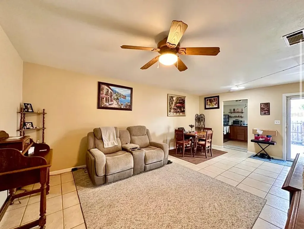 712 E Arizona Avenue Deland FL 32724