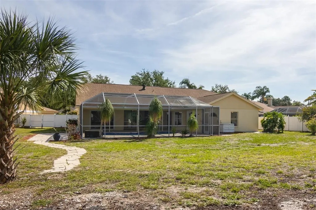 8432 Palm Lakes Court Sarasota FL 34243