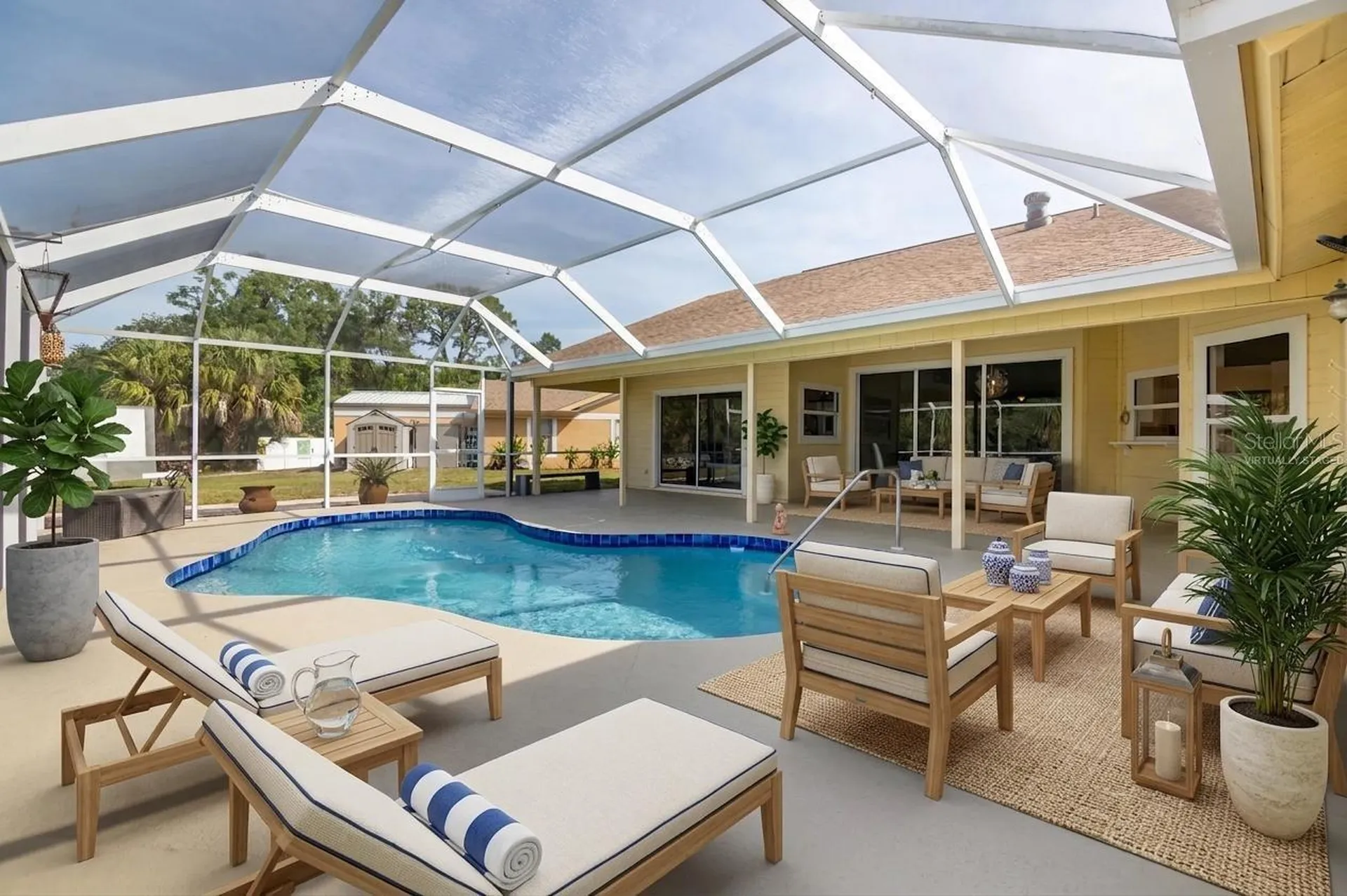 8432 Palm Lakes Court Sarasota FL 34243