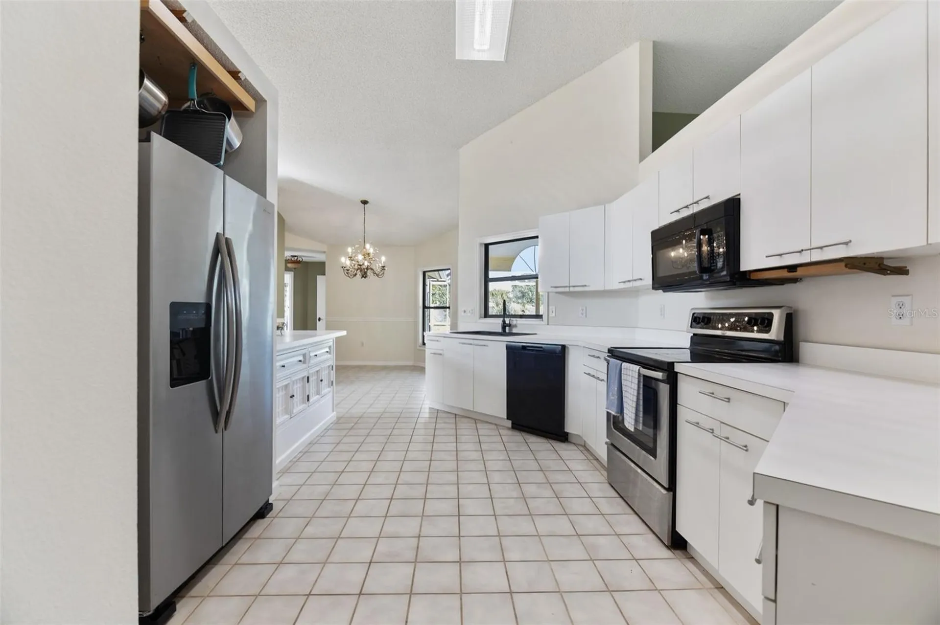 8432 Palm Lakes Court Sarasota FL 34243