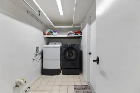 8432 Palm Lakes Court Sarasota FL 34243
