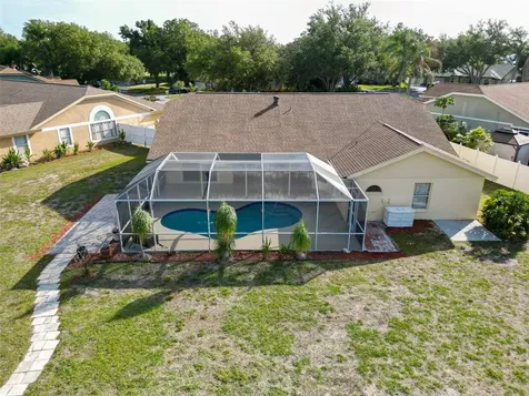 8432 Palm Lakes Court Sarasota FL 34243