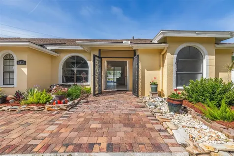 8432 Palm Lakes Court Sarasota FL 34243
