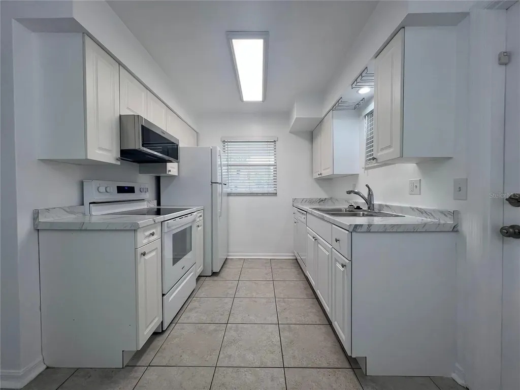 2218 Amherst Orlando FL 32804