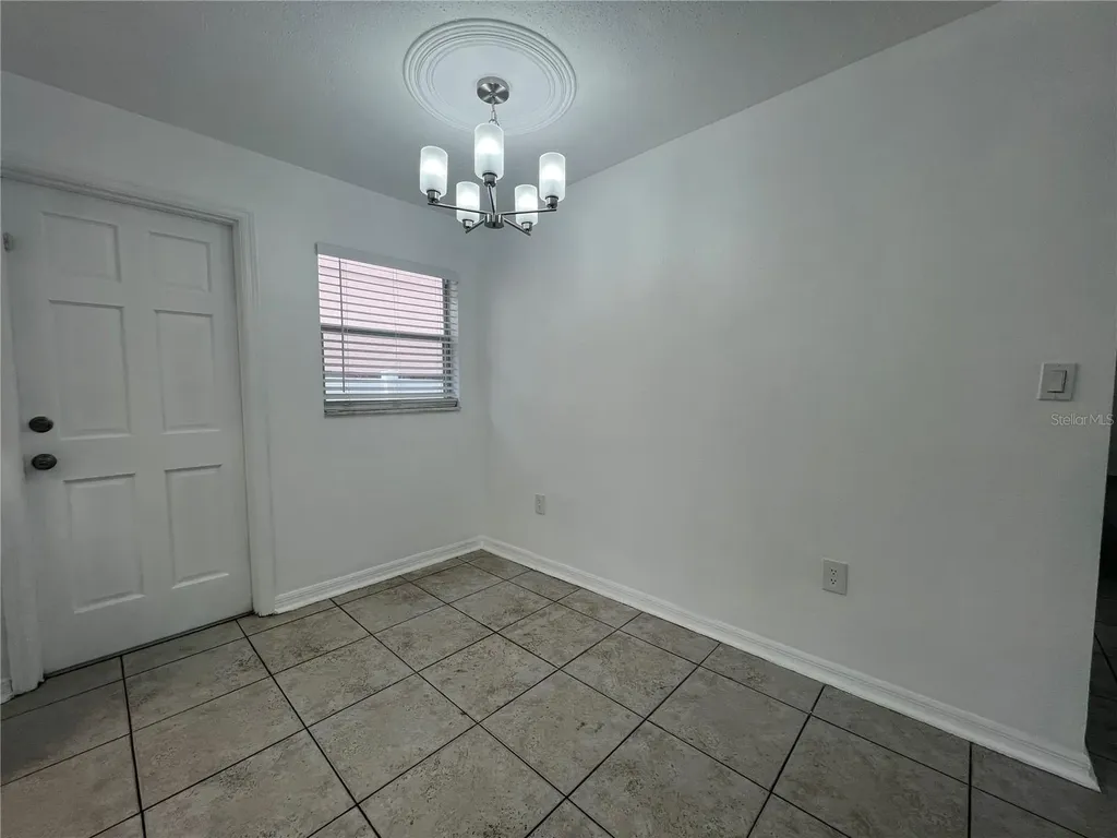 2218 Amherst Orlando FL 32804