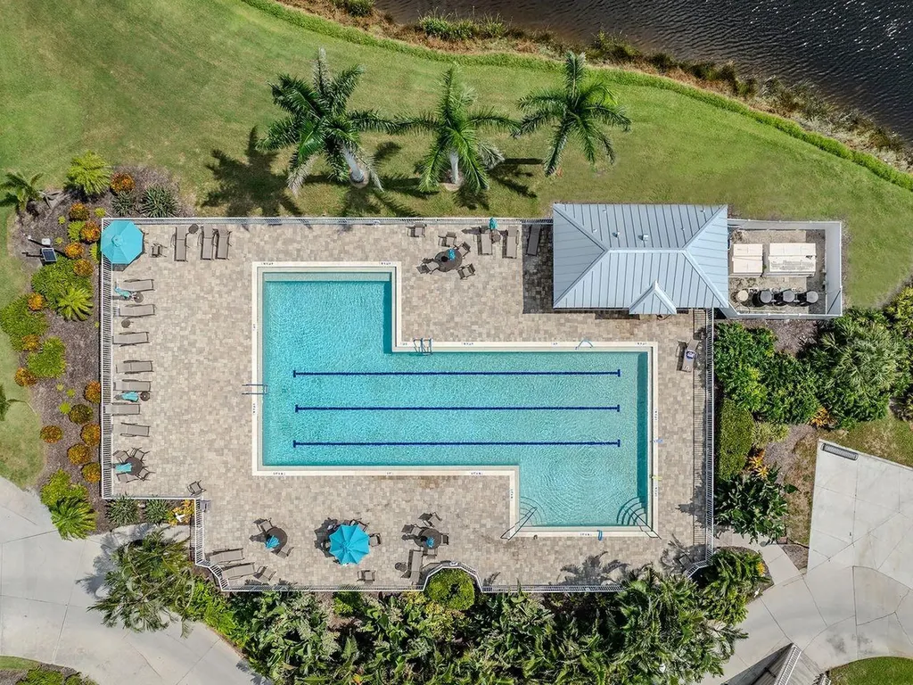 417 Pebble Creek Court Venice FL 34285