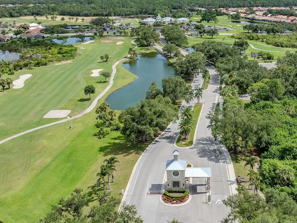 417 Pebble Creek Court Venice FL 34285
