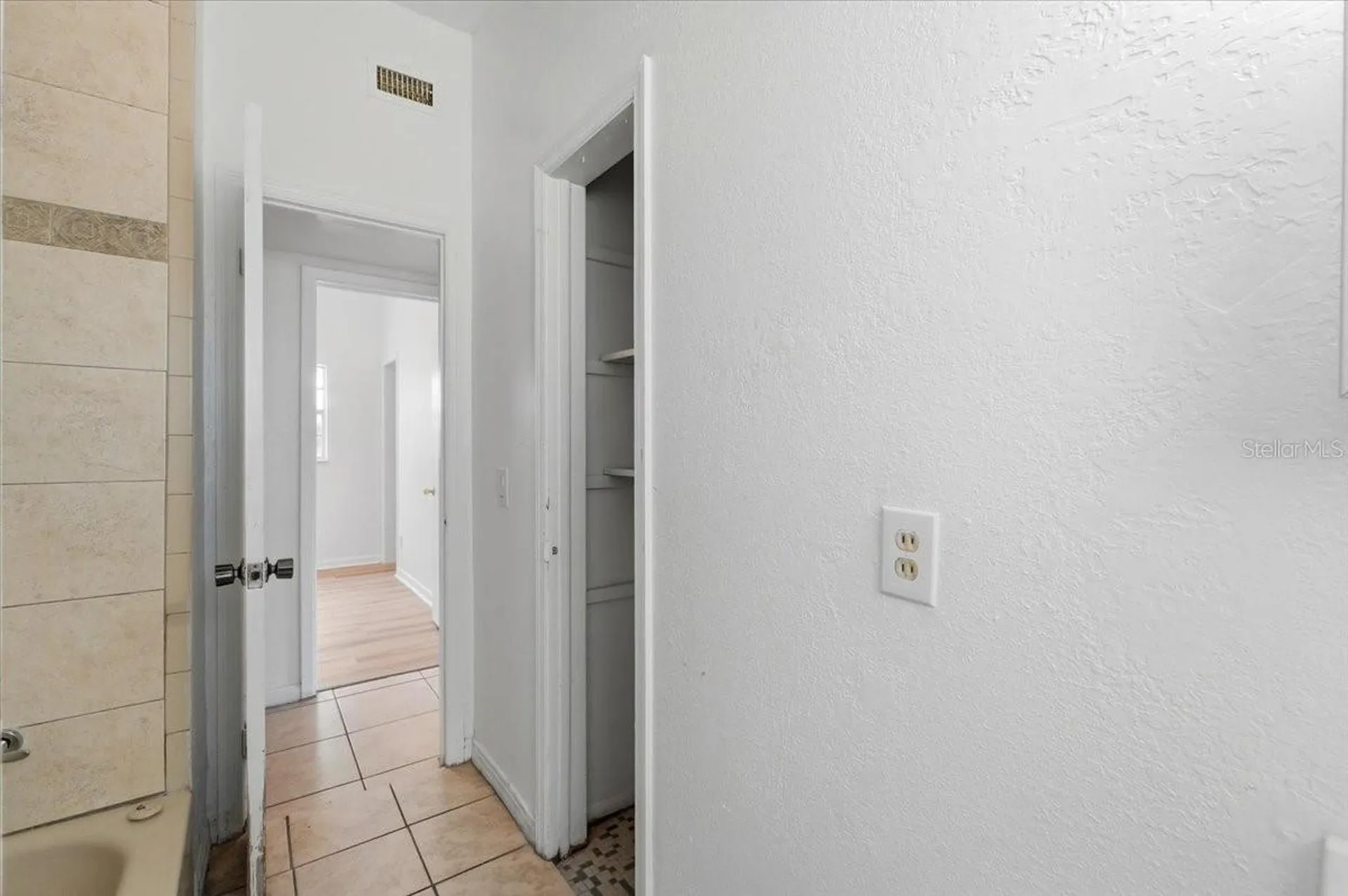 2912 Pineway Avenue Lakeland FL 33803