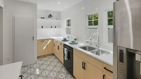3104 W Lambright Street Tampa FL 33614