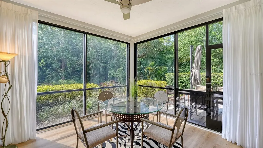 1632 Starling Drive Sarasota FL 34231