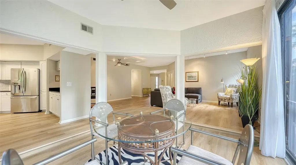 1632 Starling Drive Sarasota FL 34231