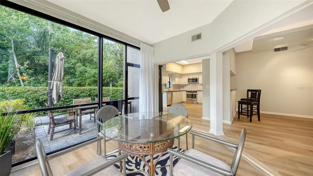 1632 Starling Drive Sarasota FL 34231