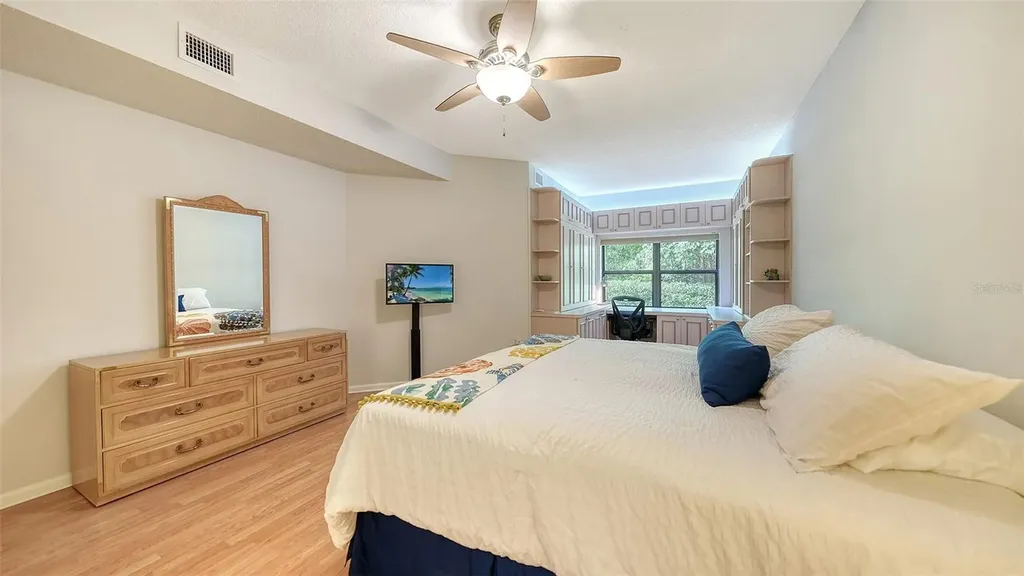 1632 Starling Drive Sarasota FL 34231