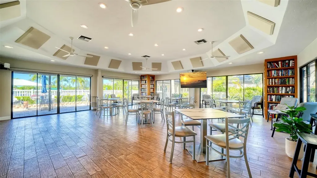 1632 Starling Drive Sarasota FL 34231