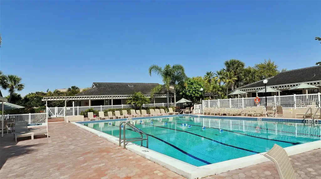 1632 Starling Drive Sarasota FL 34231