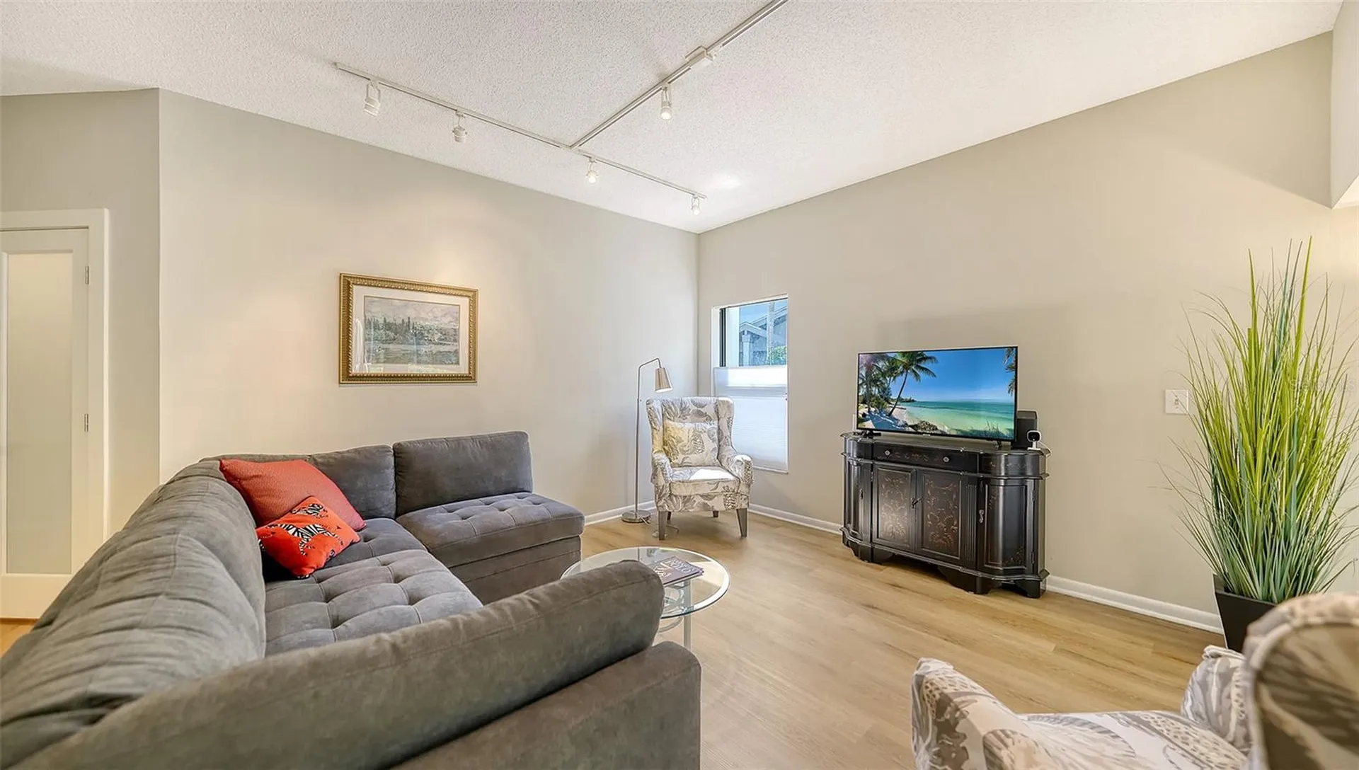 1632 Starling Drive Sarasota FL 34231