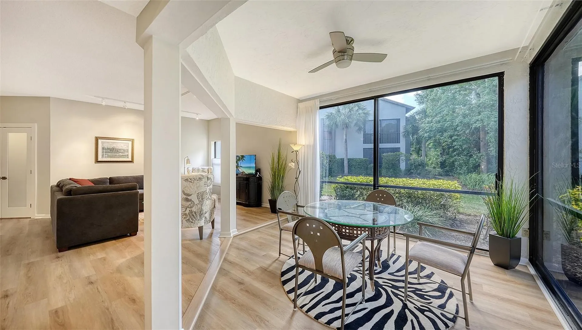 1632 Starling Drive Sarasota FL 34231
