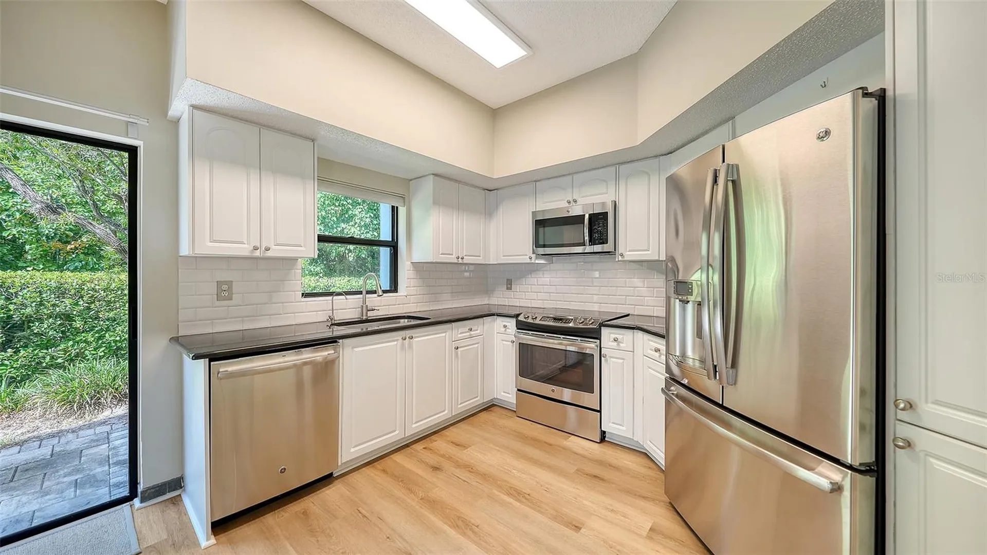 1632 Starling Drive Sarasota FL 34231