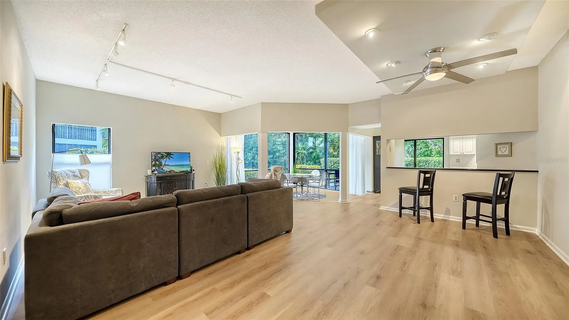 1632 Starling Drive Sarasota FL 34231