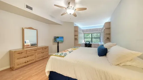 1632 Starling Drive Sarasota FL 34231