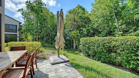 1632 Starling Drive Sarasota FL 34231