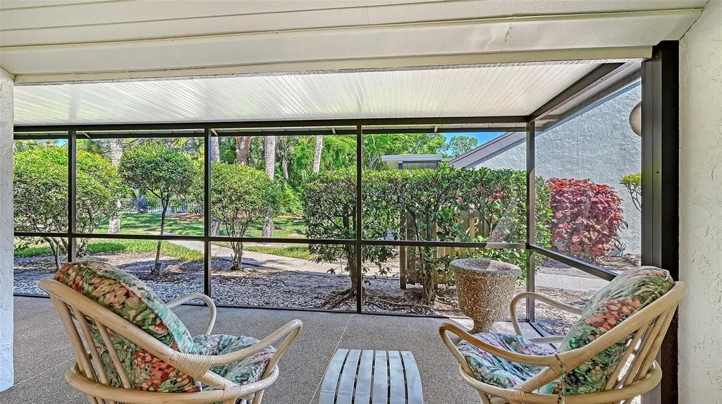 4391 Woodmans Chart Sarasota FL 34235