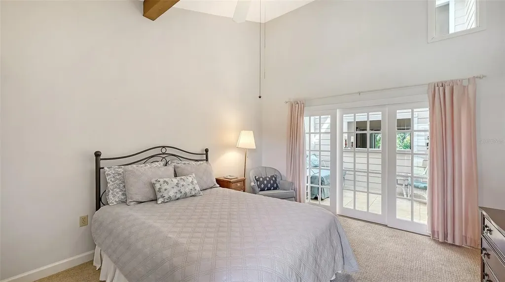 4391 Woodmans Chart Sarasota FL 34235