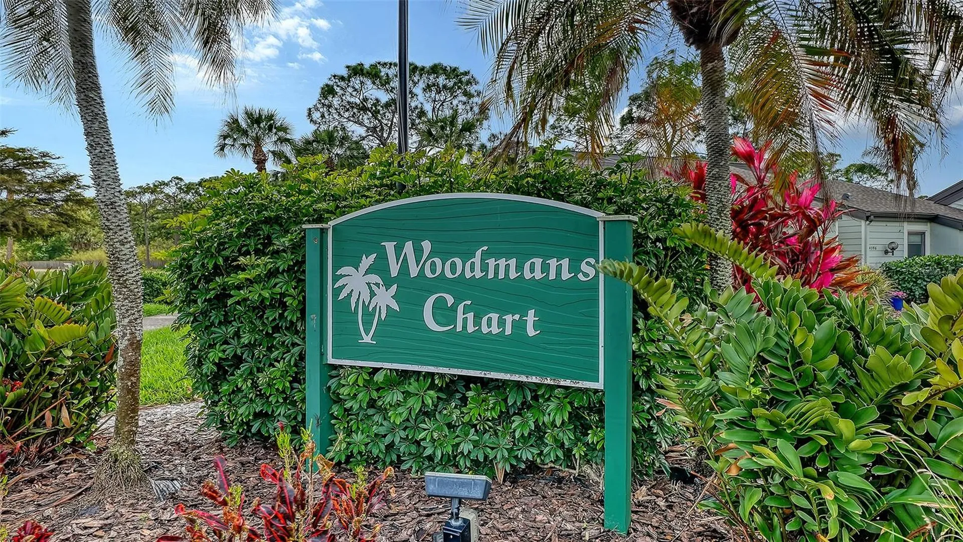 4391 Woodmans Chart Sarasota FL 34235