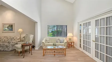 4391 Woodmans Chart Sarasota FL 34235