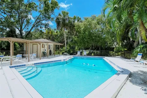 4391 Woodmans Chart Sarasota FL 34235