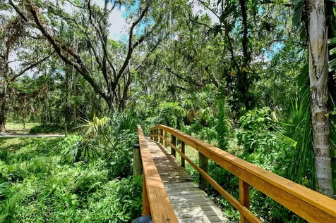 4391 Woodmans Chart Sarasota FL 34235