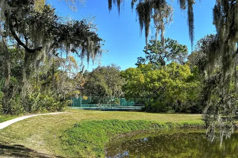 4391 Woodmans Chart Sarasota FL 34235