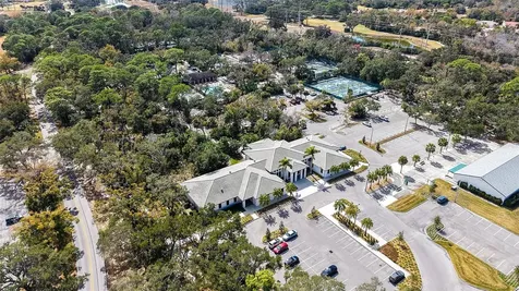4391 Woodmans Chart Sarasota FL 34235