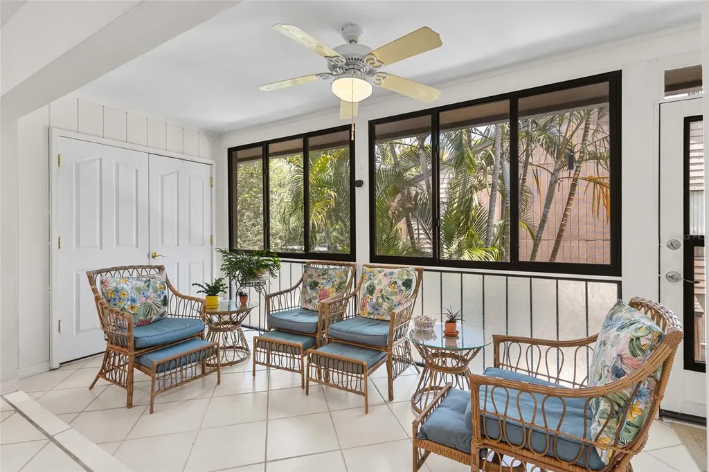 1702 Glenhouse Drive Sarasota FL 34231